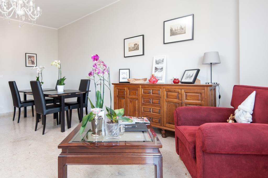 La Lanterna Di San Pietro Apartment โรม ภายนอก รูปภาพ