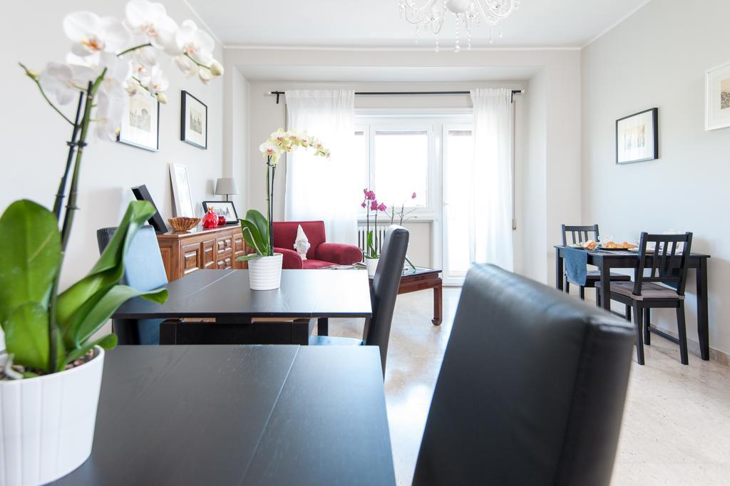 La Lanterna Di San Pietro Apartment โรม ภายนอก รูปภาพ